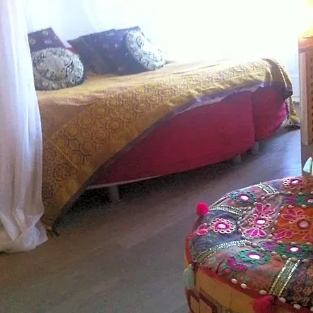 Bohemian Loft Guest house 4*