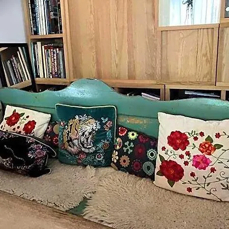 Bohemian Loft Guest house 4*