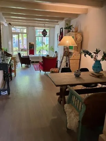 Bohemian Loft 4* 암스테르담